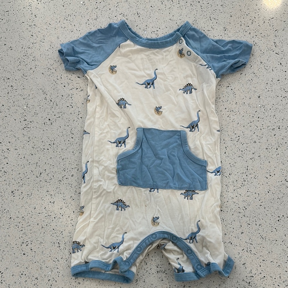 Kyte GUC Blue and White Dinosaur Baby Romper